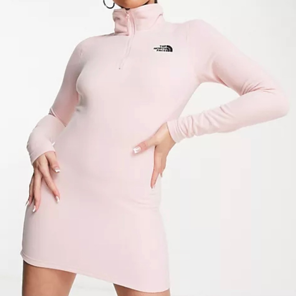 ❌ SOLD ❌ NWT The North Face Glacier Fleece Dress